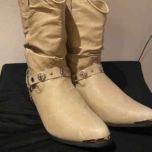 Cowboy Boots 10w